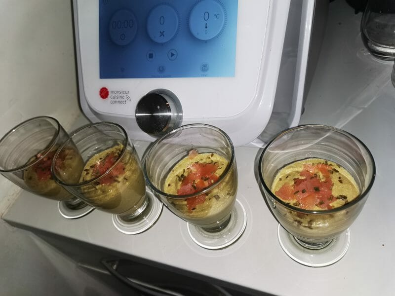 Cliquez pour zoomer ! Mousse d’asperges au saumon fumé Thermomix par karwen