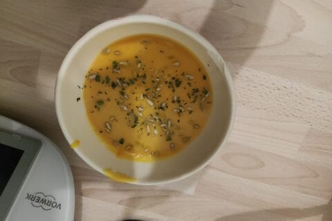 Cliquez pour zoomer ! Velouté de butternut aux lentilles corail et au curry Thermomix par flo_mul-poly