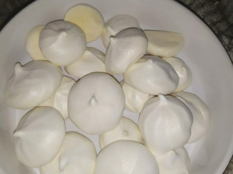 Cliquez pour zoomer ! Meringues Thermomix par jessica_325