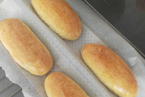 Cliquez pour zoomer ! Pain à hot-dog Thermomix par Marguerite.04
