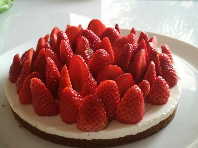 Cliquez pour zoomer ! Tarte aux fraises sans cuisson Thermomix par agnescookette