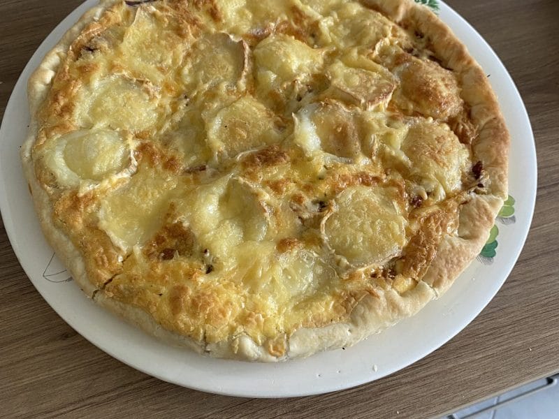 Cliquez pour zoomer ! Quiche oignons, chèvre et miel Thermomix par yagaemto