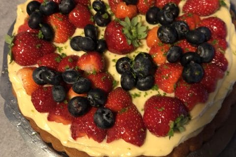 Cliquez pour zoomer ! Tarte renversée aux fruits rouges et citron vert Thermomix par Marjorie65
