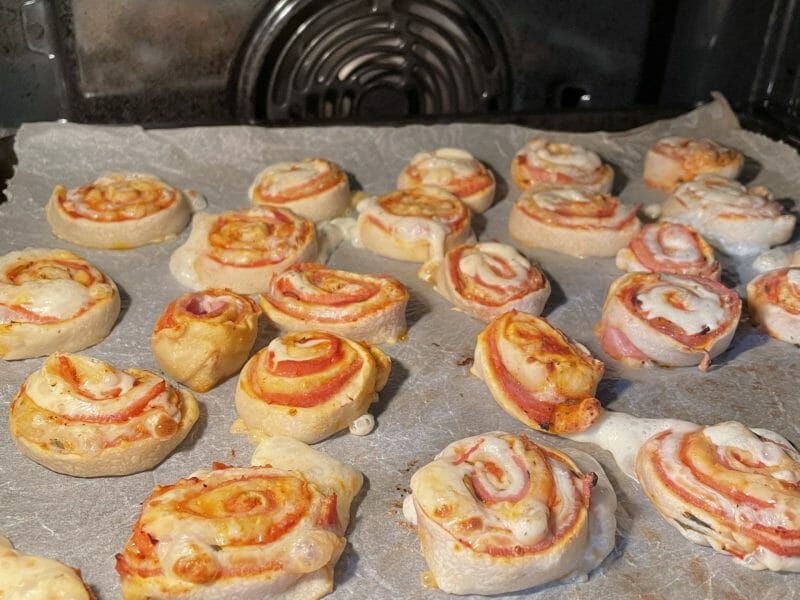 Cliquez pour zoomer ! Pizza rolls jambon champignons Thermomix par aadrey