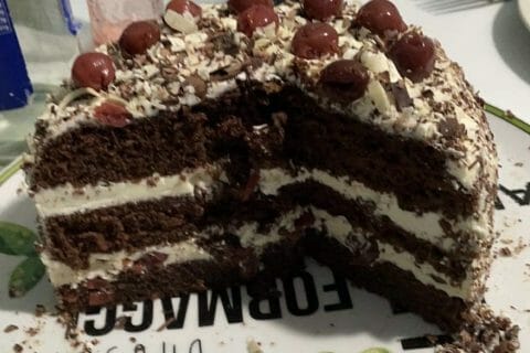 Cliquez pour zoomer ! Bûche forêt noire Thermomix par aadrey