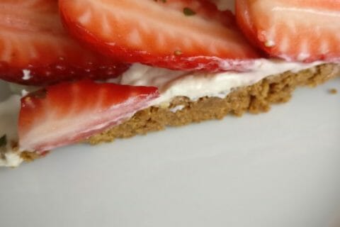 Cliquez pour zoomer ! Tarte aux fraises sans cuisson Thermomix par Mad2moizelle