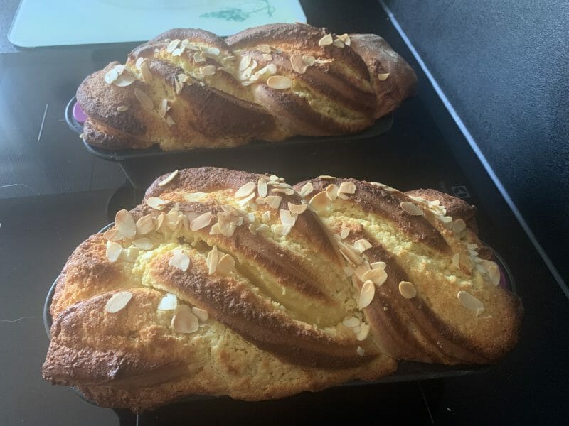 Cliquez pour zoomer ! Brioche à la crème d’amande Thermomix par Isaweb