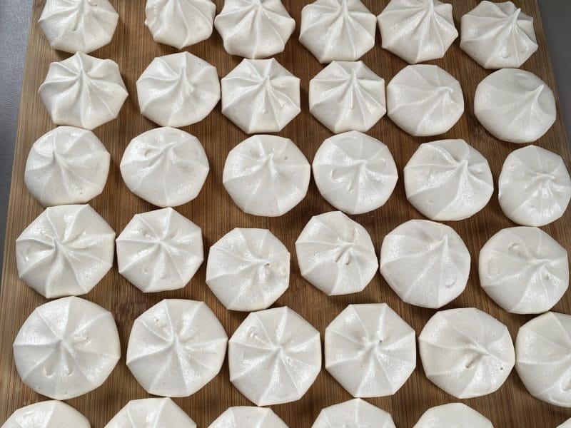 Cliquez pour zoomer ! Meringues Thermomix par hylaimpala