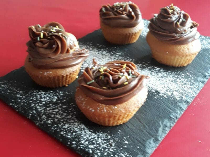 Cliquez pour zoomer ! Cupcakes au nutella Thermomix par Sand74