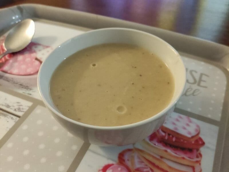 Cliquez pour zoomer ! Velouté de céleri-rave et châtaignes Thermomix par Galou