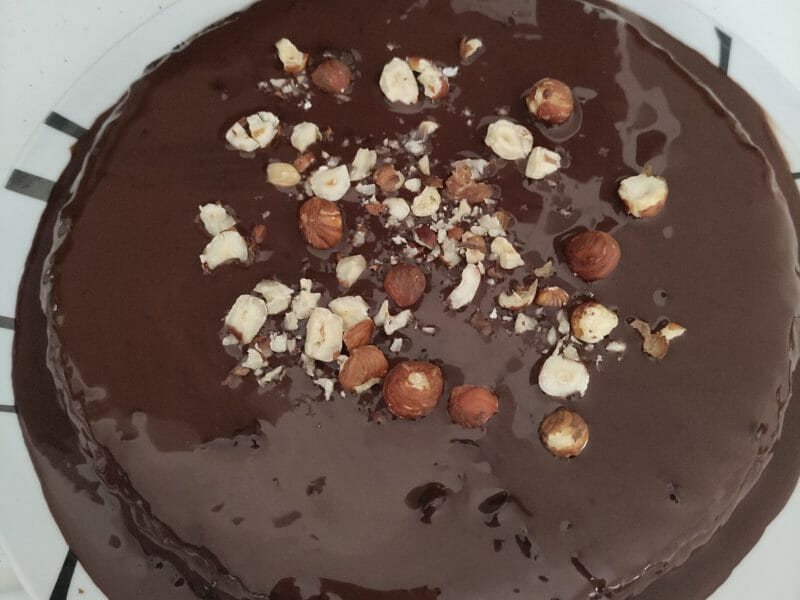 Cliquez pour zoomer ! Cake chocolat noisettes fondant Thermomix par Galou