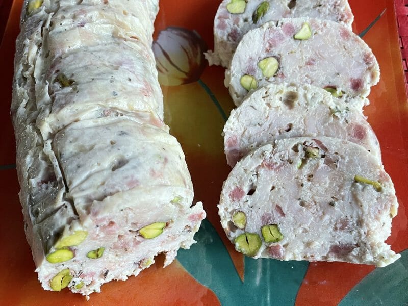 Cliquez pour zoomer ! Galantine de poulet aux pistaches Thermomix par ambre17072018