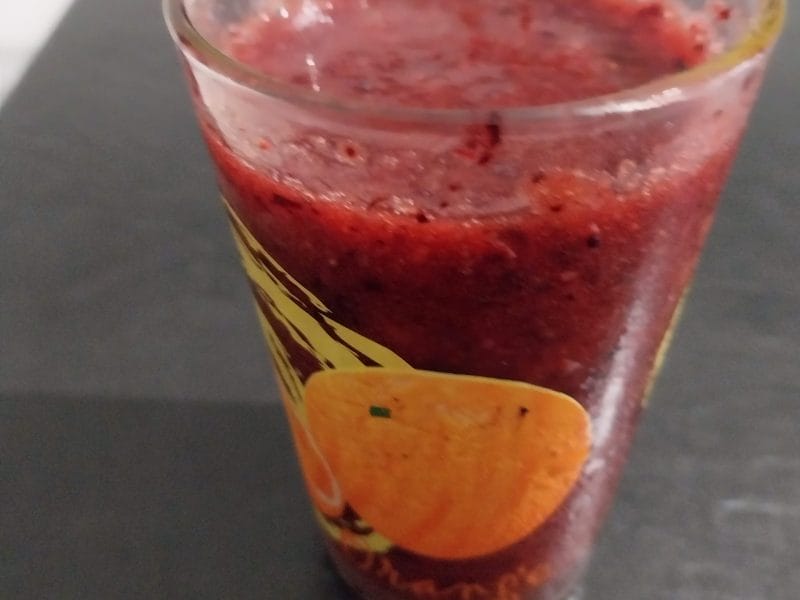 Cliquez pour zoomer ! Smoothie fraise myrtille Thermomix par catarina350