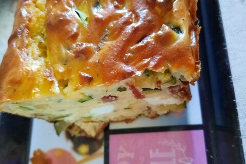 Cliquez pour zoomer ! Cake courgettes et cheddar Thermomix par marino1957