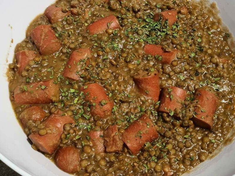 Cliquez pour zoomer ! Lentilles et ses saucisses Thermomix par charlene_182