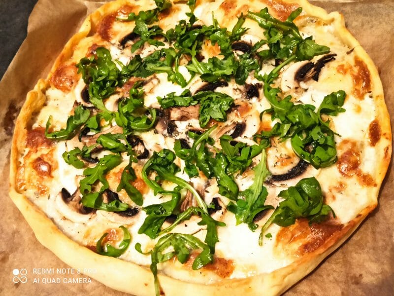 Cliquez pour zoomer ! Pizza blanche aux champignons Thermomix par fafoo