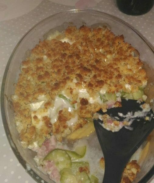 Cliquez pour zoomer ! Crumble courgettes, chèvre et lardons Thermomix par Elo Meaulle