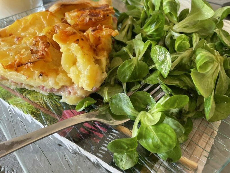 Cliquez pour zoomer ! Tarte aux pommes de terre et lardons Thermomix par ambre971