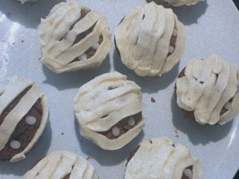 Cliquez pour zoomer ! Cupcakes momie Thermomix par sonia_2515