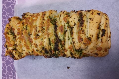 Cliquez pour zoomer ! Pain à l’ail, persil et mozzarella Thermomix par patycookie