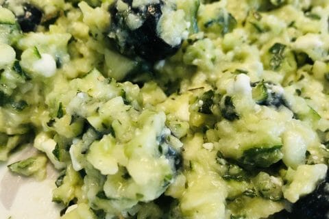 Cliquez pour zoomer ! Salade de courgettes à la feta Thermomix par patycookie