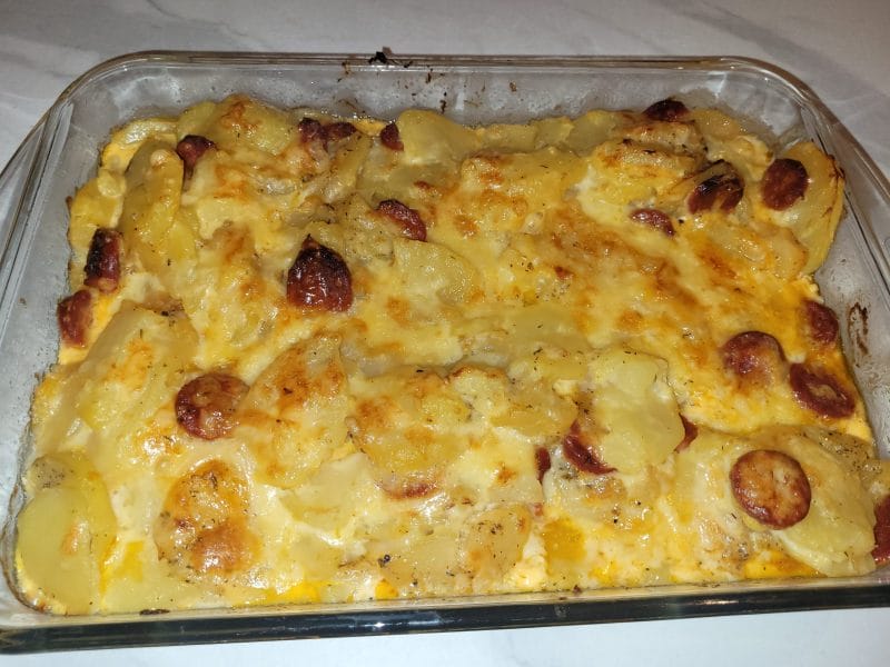 Cliquez pour zoomer ! Gratin de pommes de terre au chorizo Thermomix par pauline_538