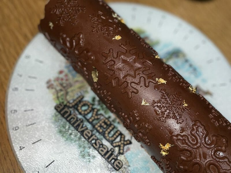 Cliquez pour zoomer ! Bûche Ferrero Rocher Thermomix par elodie_1206