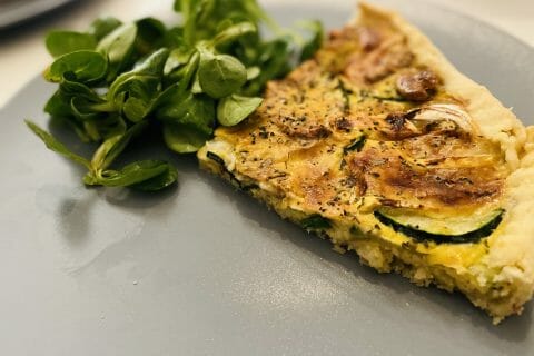 Cliquez pour zoomer ! Tarte courgettes, chèvre et pignons de pin Thermomix par beautyblue