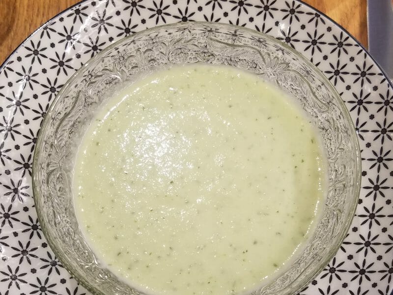 Soupe froide concombre et menthe au Thermomix - Cookomix