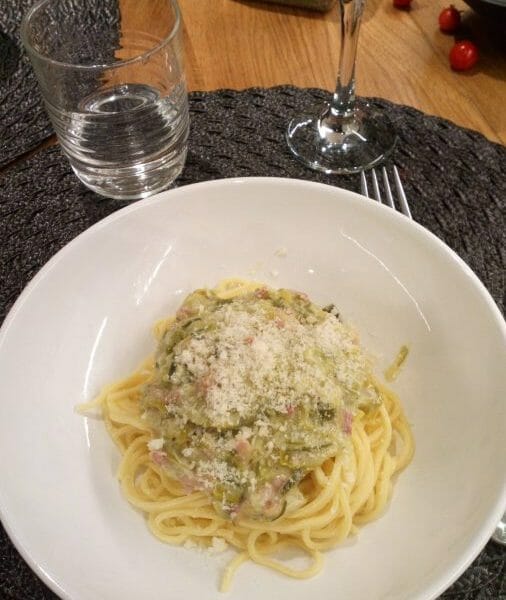 Cliquez pour zoomer ! Tagliatelles à la crème de poireaux Thermomix par zezdo