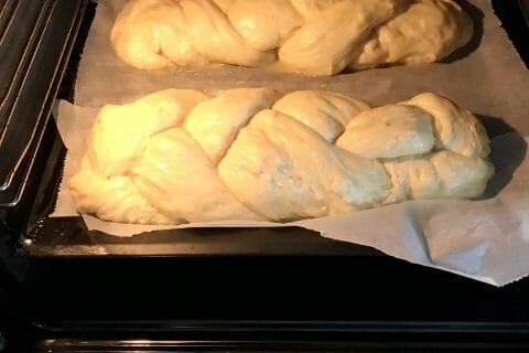 Cliquez pour zoomer ! Brioche tressée à la mie filante Thermomix par Chan tal