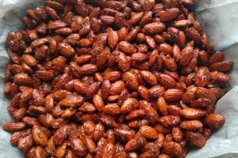 Cliquez pour zoomer ! Amandes grillées à la cannelle et au miel au Thermomix