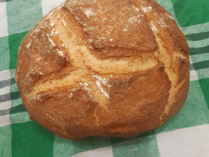 Cliquez pour zoomer ! Pain Cocotte Thermomix par cecile_294