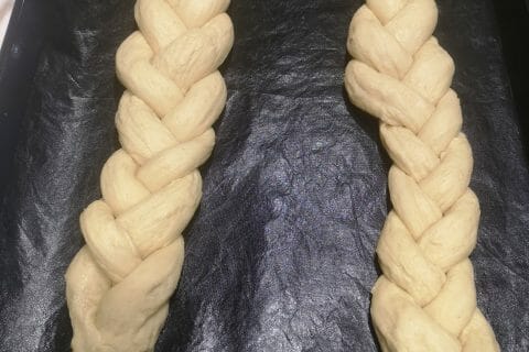 Cliquez pour zoomer ! Brioche tressée à la mie filante Thermomix par Sandra Trevisiol