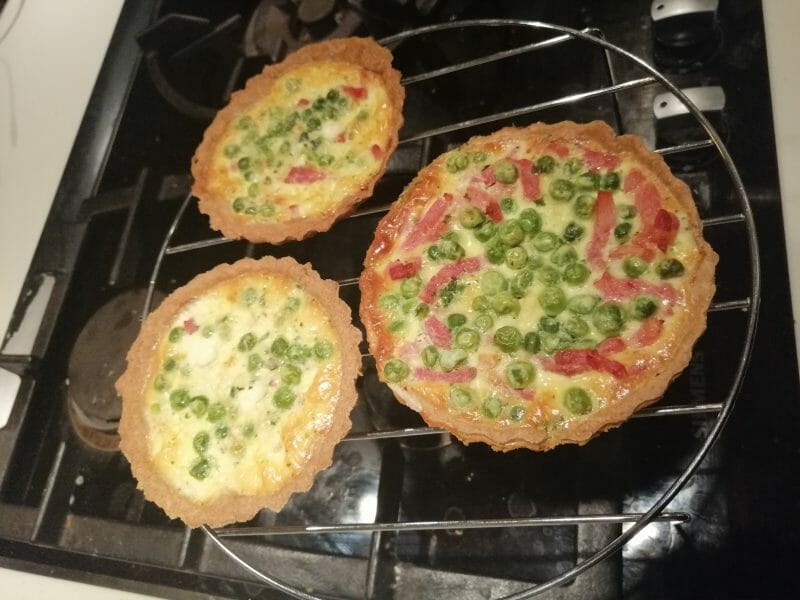 Cliquez pour zoomer ! Quiches petits pois et lardons Thermomix par stephanie_790221