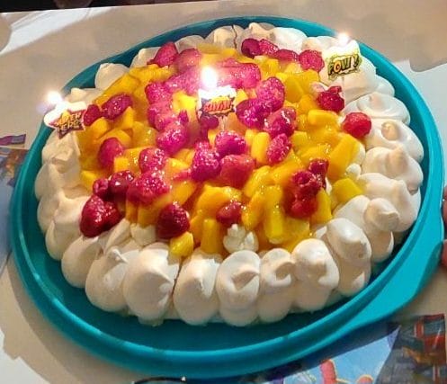 Cliquez pour zoomer ! Mini pavlova aux fraises Thermomix par emilie_749