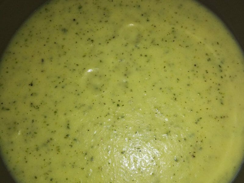 Cliquez pour zoomer ! Velouté de courgettes Thermomix par staiifiia