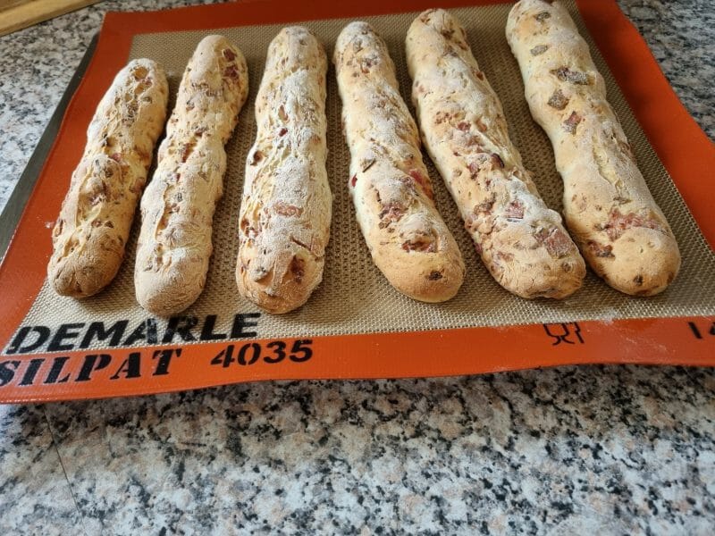 Cliquez pour zoomer ! Ficelles aux lardons Thermomix par Aphroditi