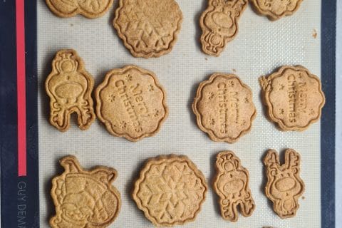 Cliquez pour zoomer ! Sablés de Noël Thermomix par Angel.10