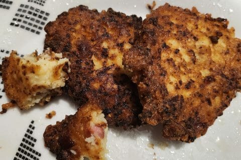 Cliquez pour zoomer ! Galettes de chou-fleur et sauce yaourt Thermomix par celine_57050