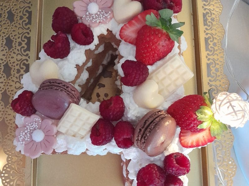 Cliquez pour zoomer ! Layer cake Kinder Bueno Thermomix par zozofat