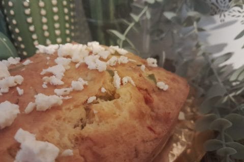 Cliquez pour zoomer ! Cake aux poivrons, fêta et olives Thermomix par zozofat