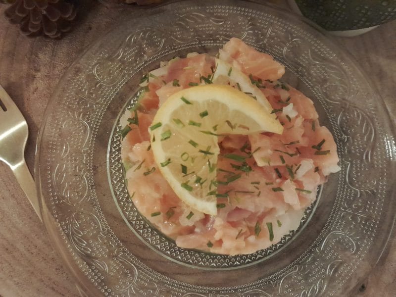 Cliquez pour zoomer ! Tartare aux 2 saumons sur purée d’avocat Thermomix par zozofat