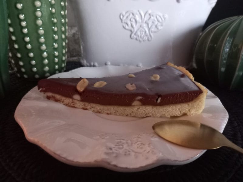 Cliquez pour zoomer ! Tarte au chocolat et cacahuètes caramélisées Thermomix par zozofat