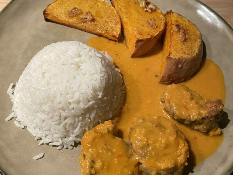 Cliquez pour zoomer ! Filet mignon de porc au lait de coco Thermomix par marilyn2612