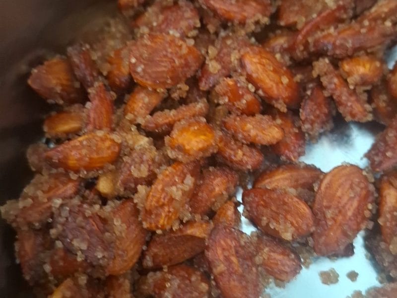 Cliquez pour zoomer ! Amandes grillées à la cannelle et au miel Thermomix par EmilieA18