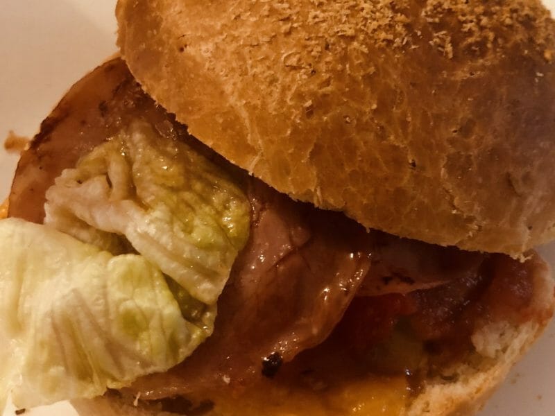 Cliquez pour zoomer ! Pains burger au parmesan et romarin Thermomix par angelique_350