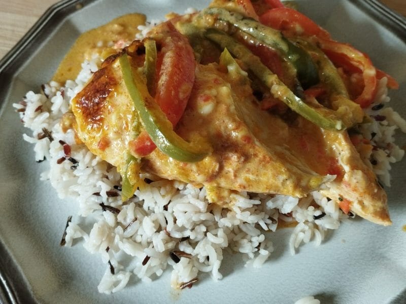 Cliquez pour zoomer ! Poulet à la crème de poivrons Thermomix par Géraldine14