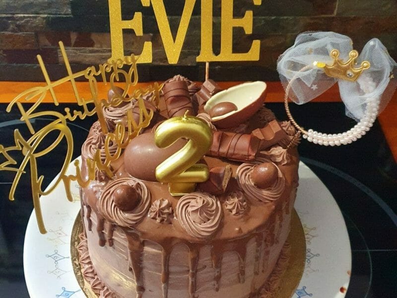 Cliquez pour zoomer ! Layer cake Kinder Bueno Thermomix par magalou89