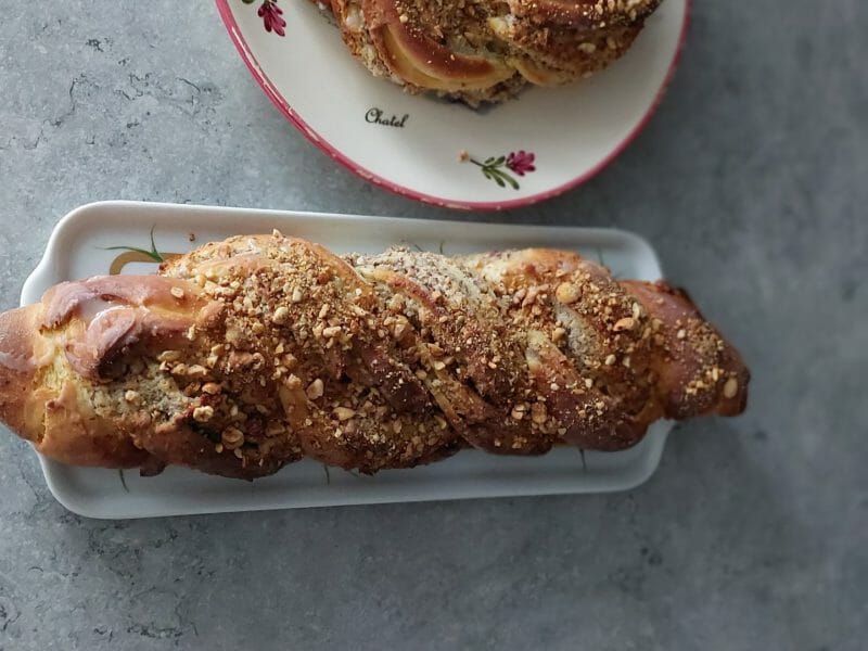 Cliquez pour zoomer ! Brioche tressée aux noisettes Thermomix par caroline57@